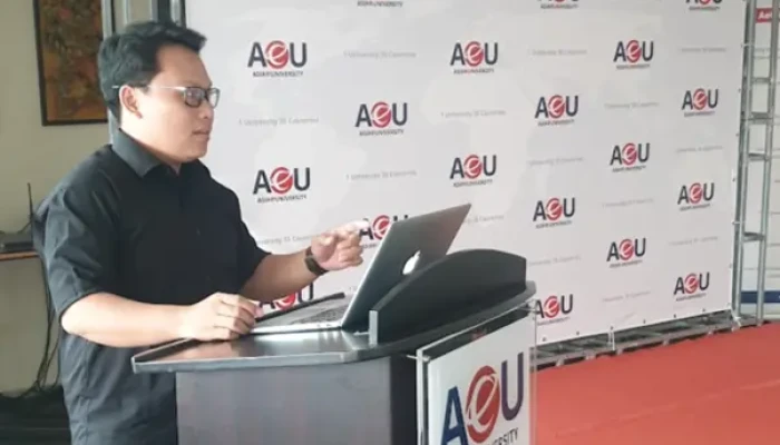 Krisis Dunia di Tangan Algoritma, Mahasiswa Ph.D Malaysia Agung Putra Mulyana Ungkap Bahaya Sensasionalisme Media Sosial