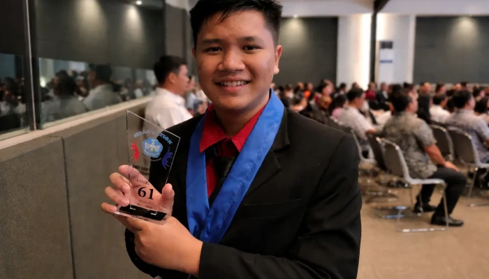 Strategi Global Siswa SMK Telkom Malang: Raih Perak Olimpiade IPA demi Persiapan Studi di Singapura