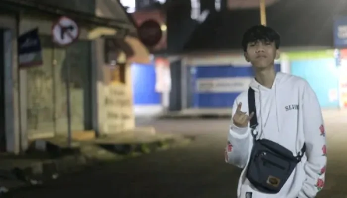 Kiprah Tiar Riadi Satriani: Yang Sukses Menjadi YouTuber Di Usia Muda