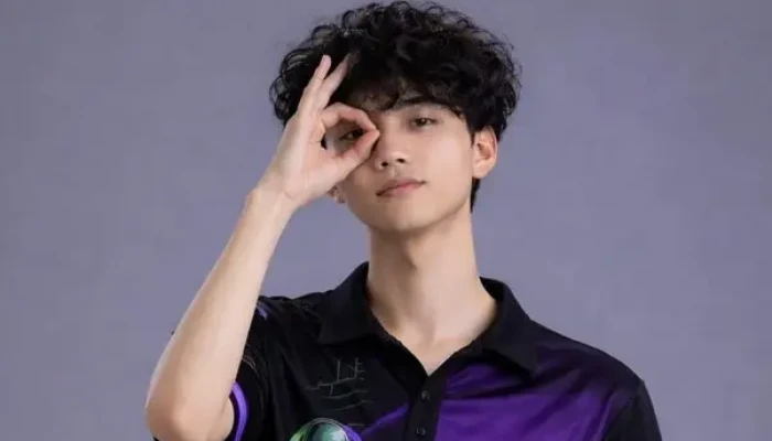 Muhammad Kelvin Mardiansyah Bukti Bahwa Latar Belakang Bukan Halangan Menuju Prestasi E-sport Internasional