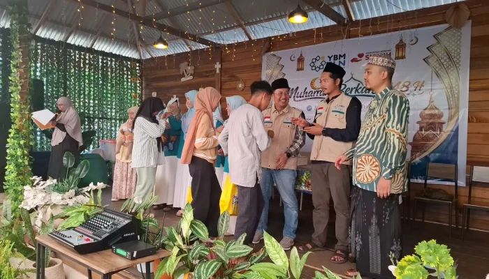 Muharram Berkah 1448 H, PLN UP2B Sistem Minahasa Berbagi Kado dan Keceriaan di Tondano