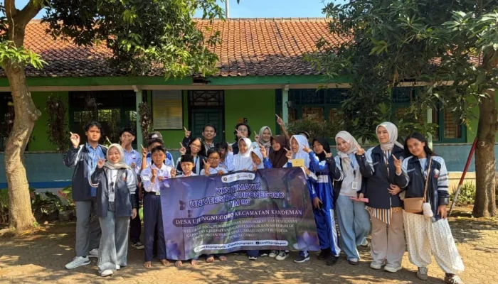 Mahasiswa KKN-T 93 UNDIP Tanamkan Kepedulian Lingkungan melalui Edukasi Pengelolaan Sampah dengan 3R (Reduce, Reuse, dan Recycle)