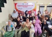 Daging Buah Pala Diolah Menjadi Keripik Bernilai Ekonomi, Ibu-Ibu Tani Dubil Ikuti Program Pemberdayaan Masyarakat