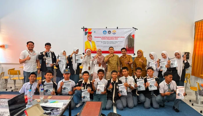 Dosen FT UNM Perkuat Kompetensi Gambar Teknik Siswa SMK Negeri 4 Gowa melalui Pelatihan Shop Drawing