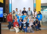 Semangat Hari Sumpah Pemuda, Srikandi PLN UP3 Jember Dorong Kemandirian Usaha Ibu-Ibu Rumah Cahaya Bunda Bisa melalui Pelatihan Digital Marketing